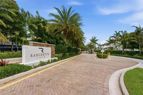 10460 Ranchette Drive Cooper City FL 33328