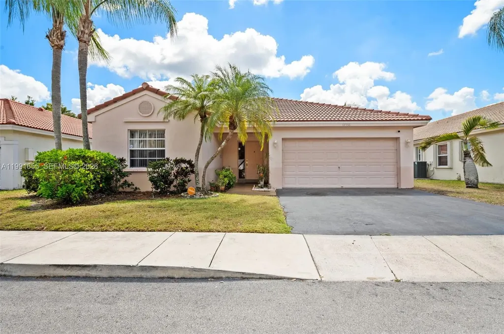 12556 NW 10th Place Sunrise FL 33323