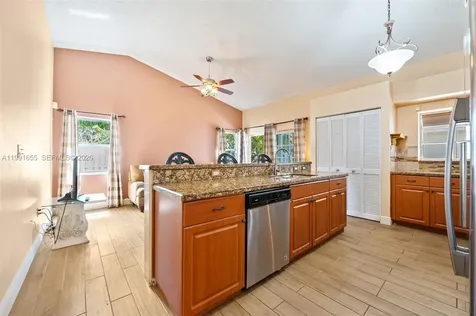12556 NW 10th Place Sunrise FL 33323