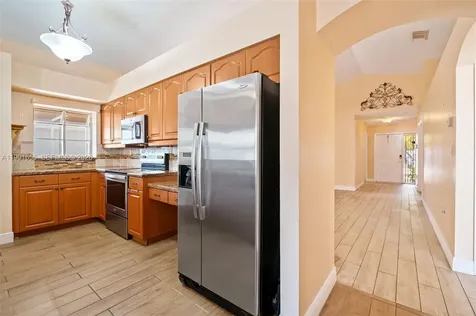 12556 NW 10th Place Sunrise FL 33323