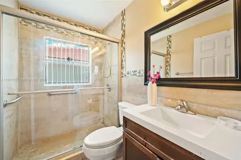 12556 NW 10th Place Sunrise FL 33323