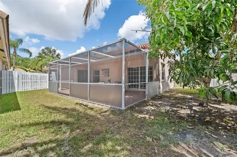12556 NW 10th Place Sunrise FL 33323