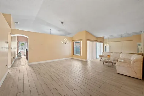 12556 NW 10th Place Sunrise FL 33323