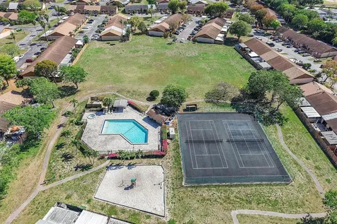 6723 NW 188th Terrace Hialeah FL 33015