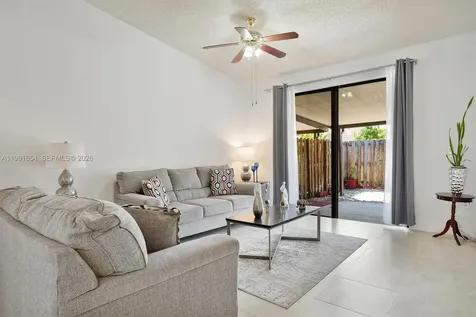 6723 NW 188th Terrace Hialeah FL 33015