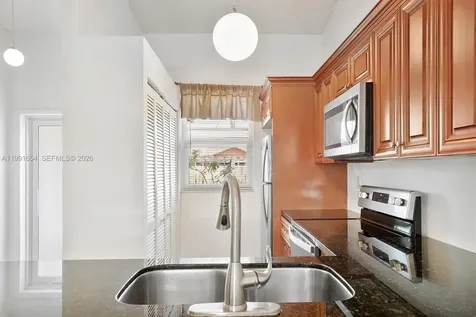 6723 NW 188th Terrace Hialeah FL 33015