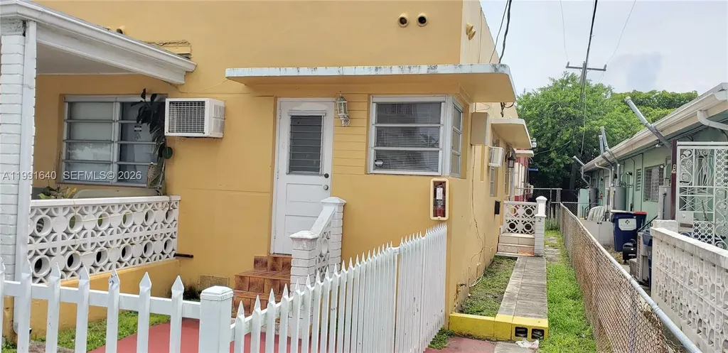 2114 Biarritz Drive Miami Beach FL 33141