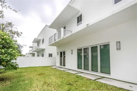 8250 NW 33rd Terrace Doral FL 33122