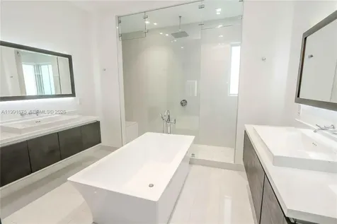 8250 NW 33rd Terrace Doral FL 33122