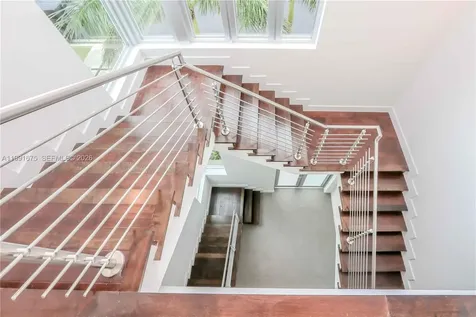 8250 NW 33rd Terrace Doral FL 33122