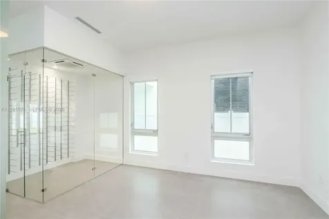 8250 NW 33rd Terrace Doral FL 33122
