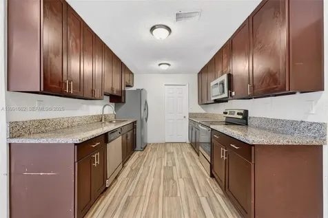 4200 NE 4th Avenue Deerfield Beach FL 33064