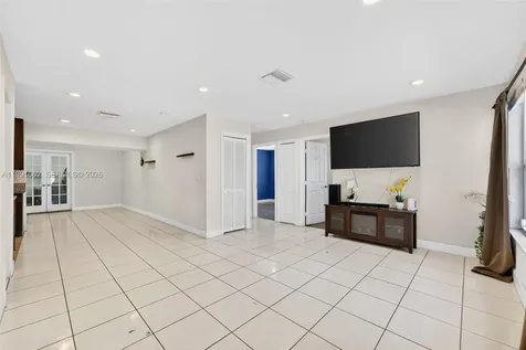 4200 NE 4th Avenue Deerfield Beach FL 33064