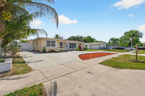 4200 NE 4th Avenue Deerfield Beach FL 33064