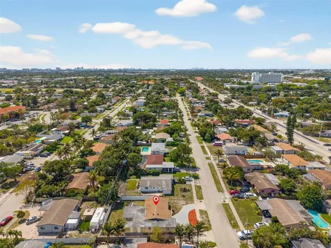 4200 NE 4th Avenue Deerfield Beach FL 33064