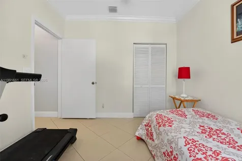1221 SW 48th Terrace Deerfield Beach FL 33442