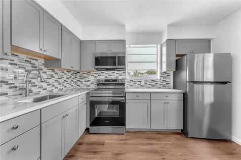 3750 SW 59th Avenue Davie FL 33314