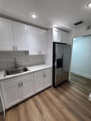 17570 Atlantic Boulevard Sunny Isles Beach FL 33160