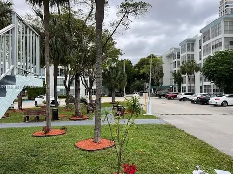 17570 Atlantic Boulevard Sunny Isles Beach FL 33160