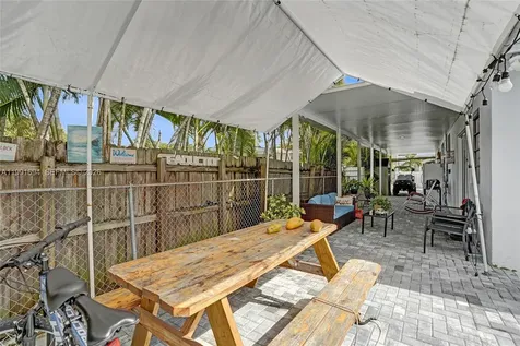 1991 SW 62nd Avenue West Miami FL 33155
