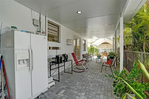 1991 SW 62nd Avenue West Miami FL 33155