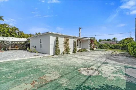 1991 SW 62nd Avenue West Miami FL 33155