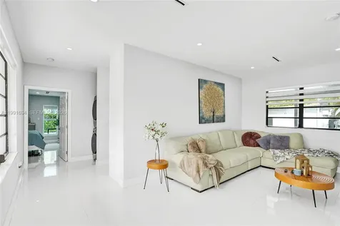 1991 SW 62nd Avenue West Miami FL 33155