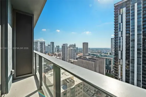 121 NE 5 Street Miami FL 33132