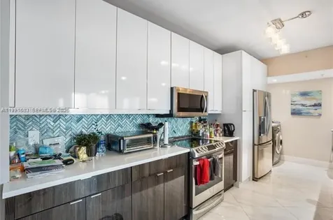3020 NE 32nd Avenue Fort Lauderdale FL 33308
