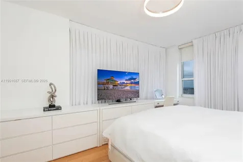 701 Brickell Key Boulevard Miami FL 33131