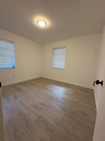 3755 Oak Avenue Miami FL 33133