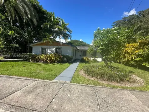 3755 Oak Avenue Miami FL 33133