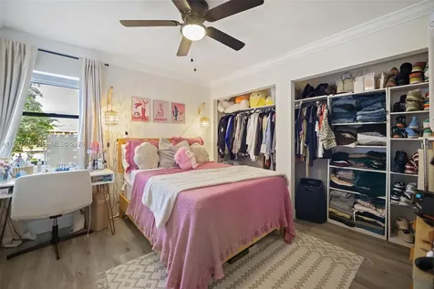6183 Pine Tree Lane Unit B Tamarac FL 33319