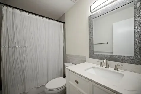 6183 Pine Tree Lane Unit B Tamarac FL 33319
