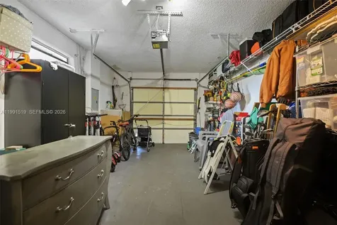 6183 Pine Tree Lane Unit B Tamarac FL 33319