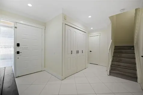 6183 Pine Tree Lane Unit B Tamarac FL 33319