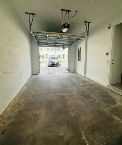 4286 Efendi Drive Lantana FL 33462