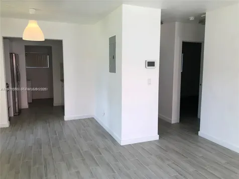 220 NW 46th Street Miami FL 33127