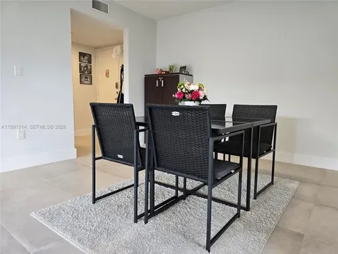 17890 W Dixie Highway North Miami Beach FL 33160