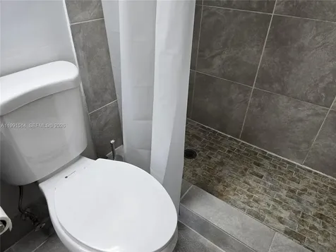 17890 W Dixie Highway North Miami Beach FL 33160