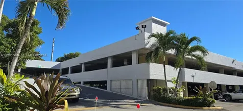 17890 W Dixie Highway North Miami Beach FL 33160