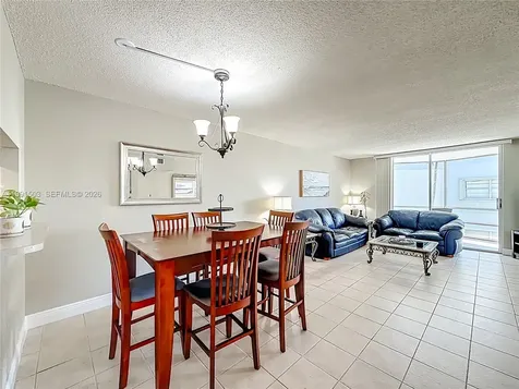 400 SE 10th Street Deerfield Beach FL 33441