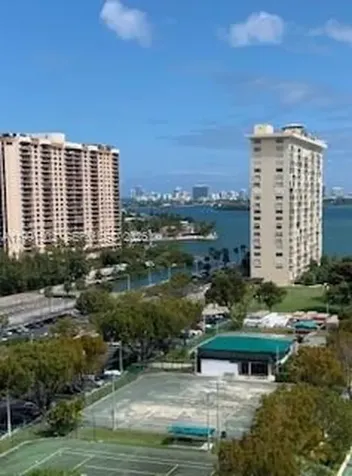 Miami FL 33181