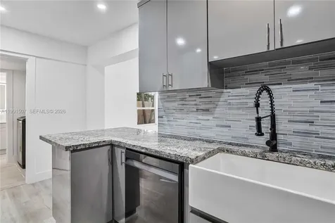 4157 SW 49th Court Dania Beach FL 33314