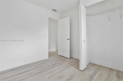 4157 SW 49th Court Dania Beach FL 33314