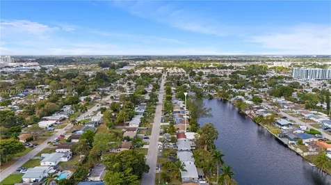 4157 SW 49th Court Dania Beach FL 33314
