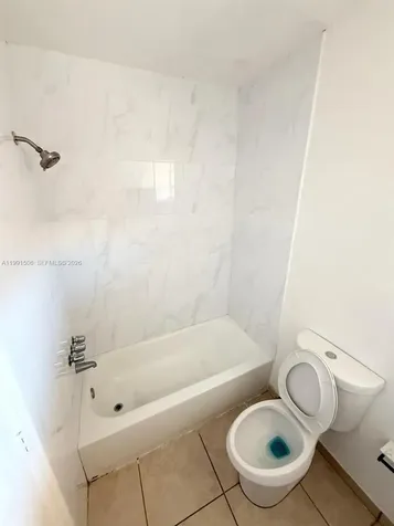 6850 W 14th Court Hialeah FL 33014