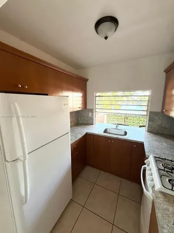 6850 W 14th Court Hialeah FL 33014