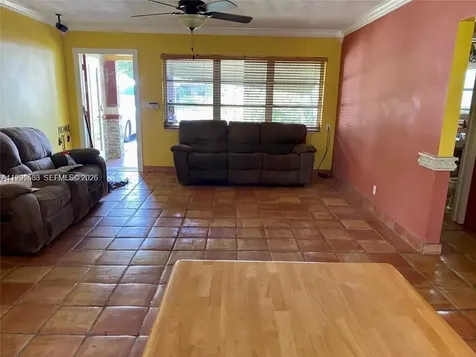 516 NE 28th Drive Wilton Manors FL 33334
