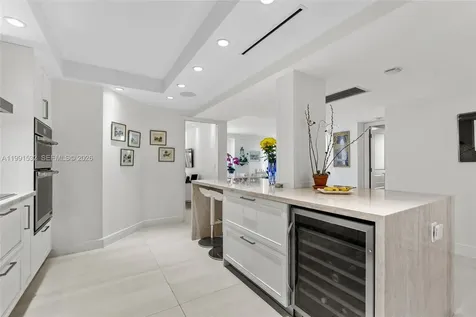 9801 Collins Avenue Bal Harbour FL 33154